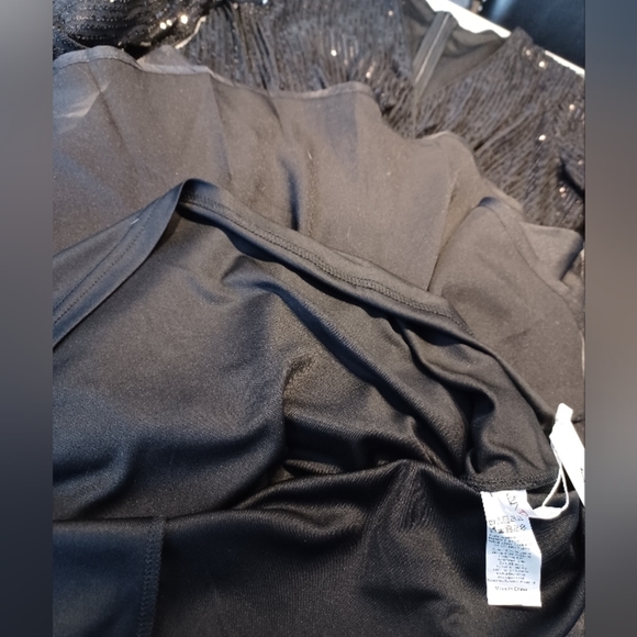 D&m Black Long Sleeved Sequined Dress - Picture 7 of 16